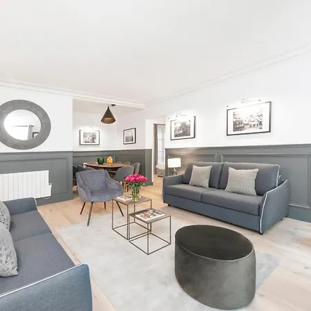 Livinparis - Luxury 3 Bedrooms Le Louvre Ii شقة باريس