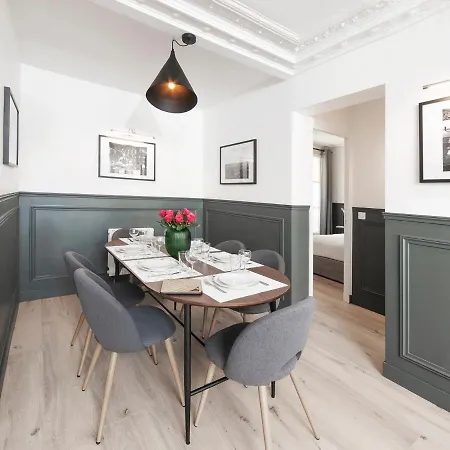 Livinparis - Luxury 3 Bedrooms Le Louvre Ii Apartman