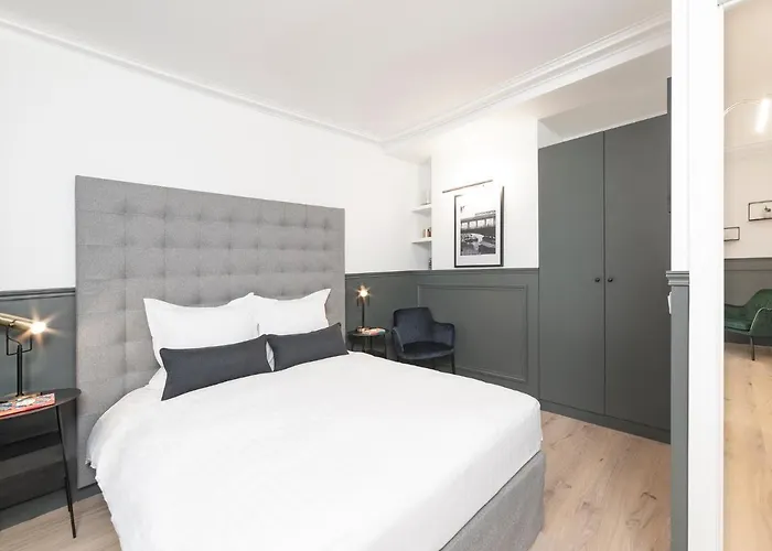 Livinparis - Luxury Ac 3 Bedrooms Le Louvre Iii Apartamento Paris